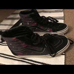 Size 7.5 Women’s Galaxy High Top Vans Skate Shoes